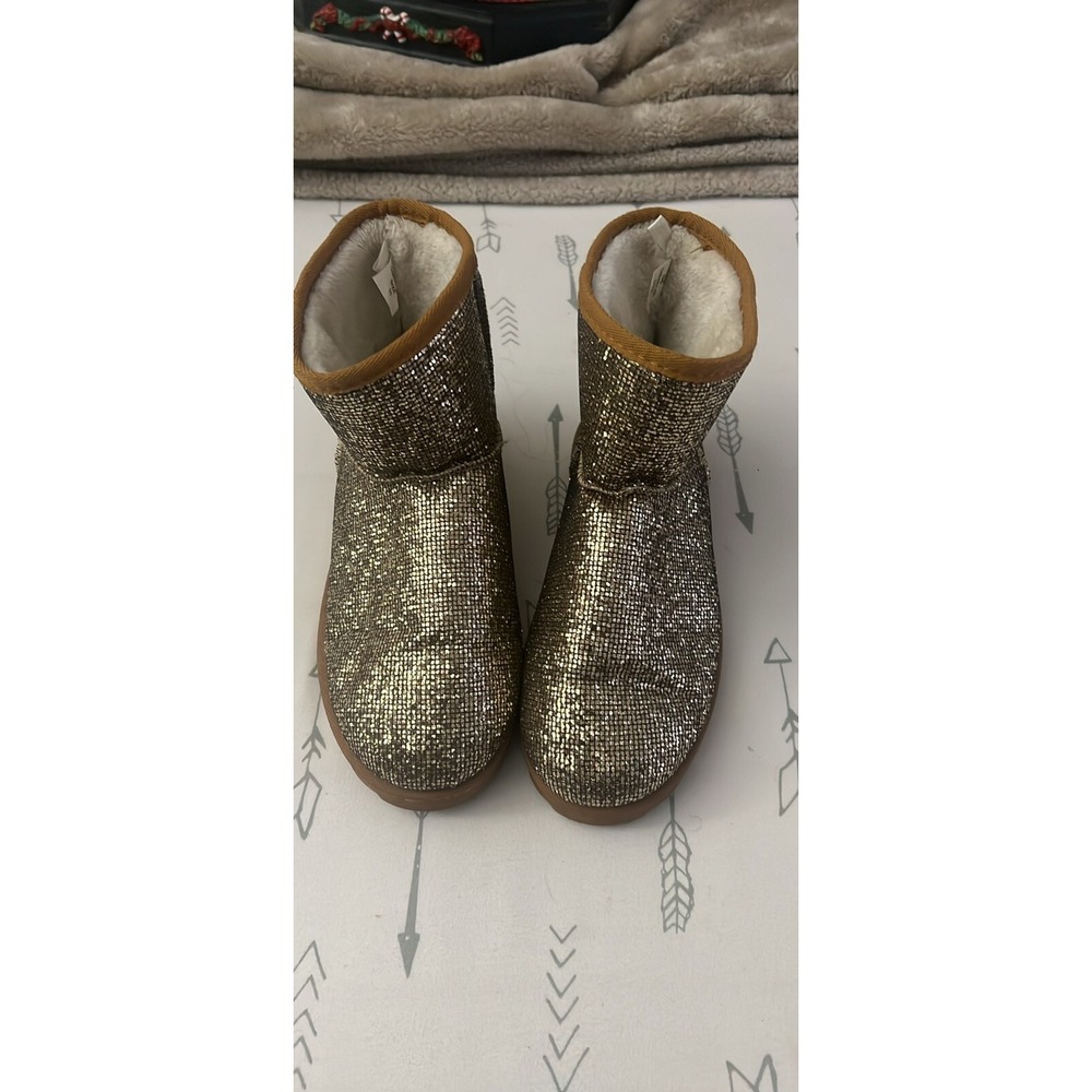 Ecko Red gold‎ boots